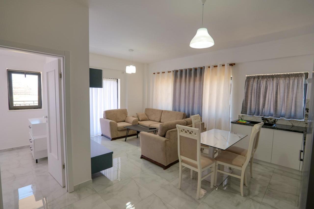 Arijons Apartments Саранда Экстерьер фото